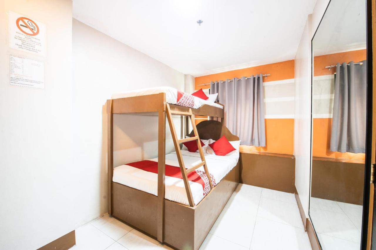 Oyo 475 Pearl Blossom Hotel 마닐라 외부 사진