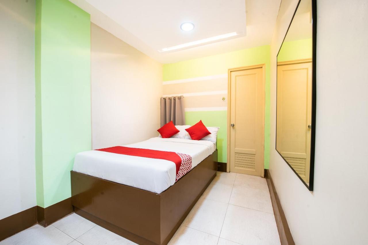 Oyo 475 Pearl Blossom Hotel 마닐라 외부 사진